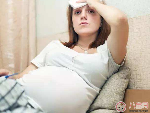 胸痛|怀孕后为什么胸痛 怀孕胸部疼痛正常吗