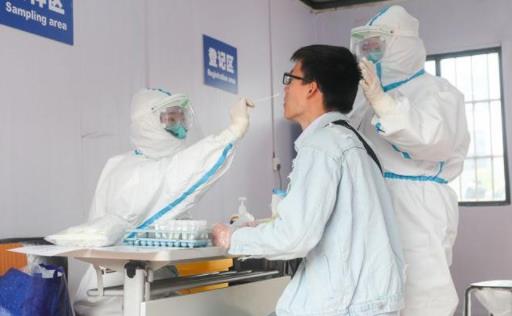 绿码也要隔离14天吗 如果不上报行程可以查到吗