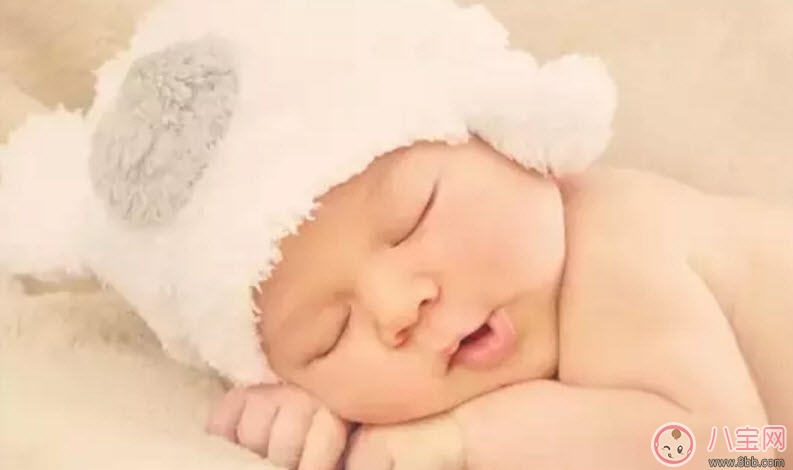 睡觉|宝宝睡觉打鼾正常吗 宝宝睡觉为什么会打呼噜