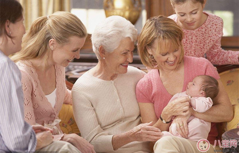 旅行|国庆节带新生儿旅行的好处 新生出行准备须知