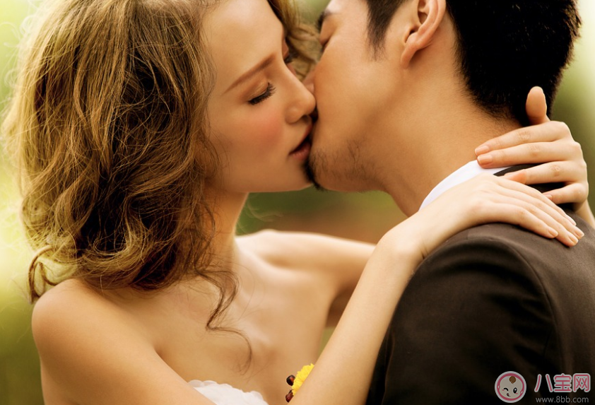 舌吻|2017接吻节是什么时候 国际接吻节的来历