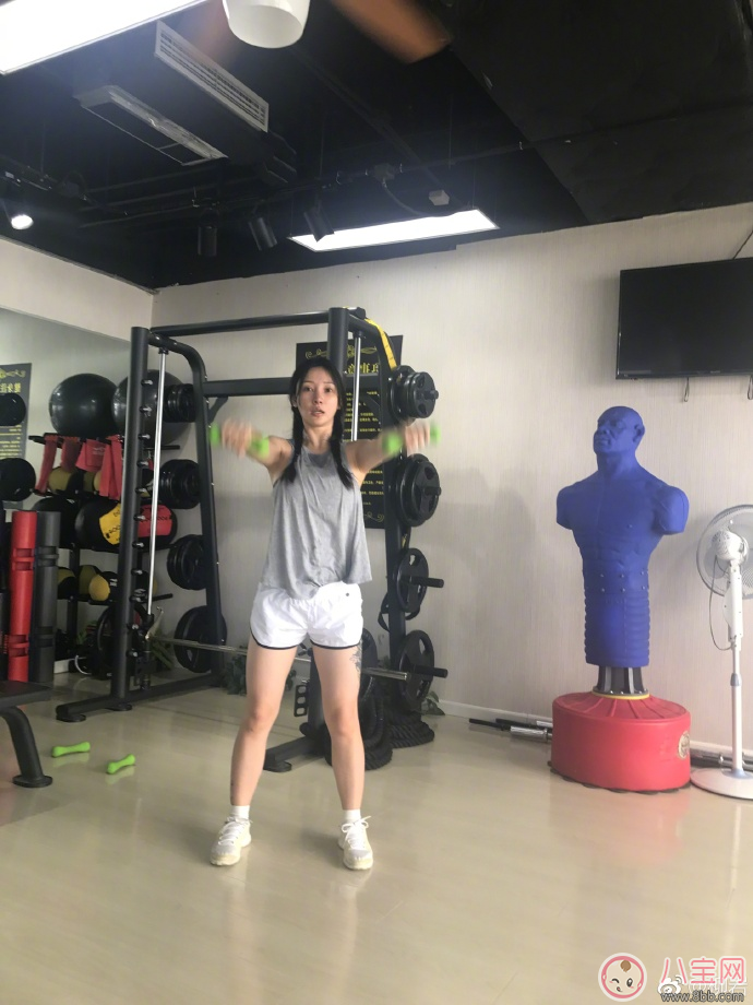 减肥|柳岩减肥不是胖是壮 怎么学柳岩的减肥方法