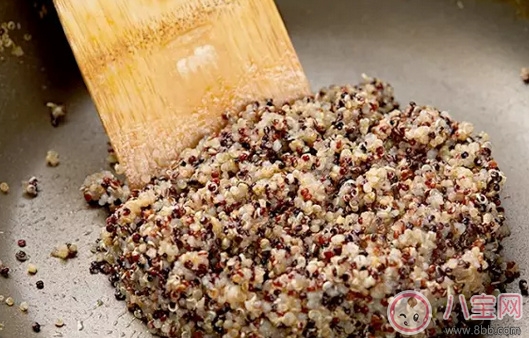 宝宝|给宝宝辅食加点谷物 甜菜南瓜藜麦饭