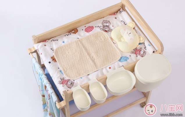 工具|尿布台可以用多久 宝宝尿布台可以用到几个月(至少3个月)