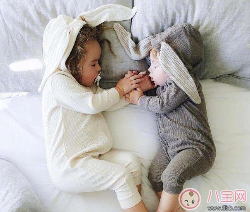 二胎|养一个孩子好还是两个孩子好 养一个孩子和两个孩子的区别