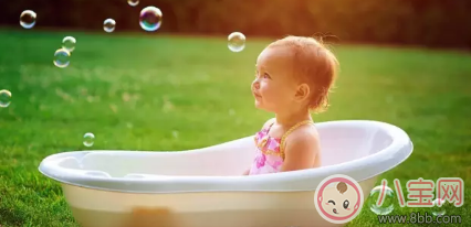 痱子|2017三伏天擦爽身粉宝宝痱子更严重 防痱宝典来帮忙