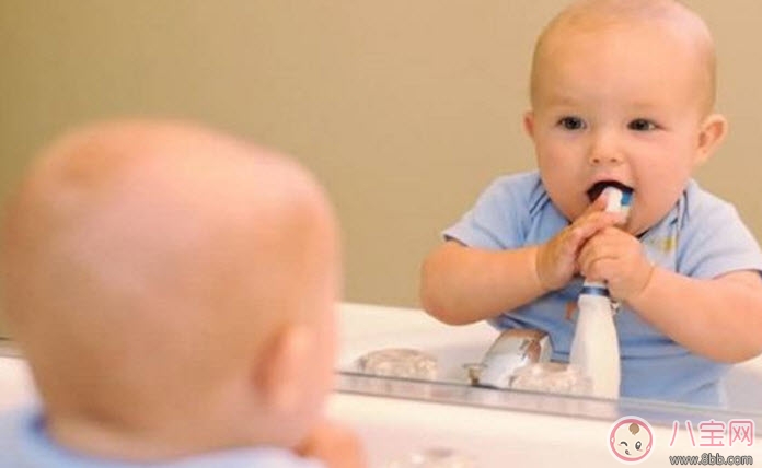 宝宝|宝宝口臭的原因是什么 小孩子口臭的解决办法