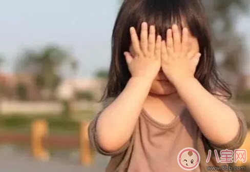 怕生|宝宝认生怎么办 宝宝认生好还是不认生好(为什么有些宝宝不认生)