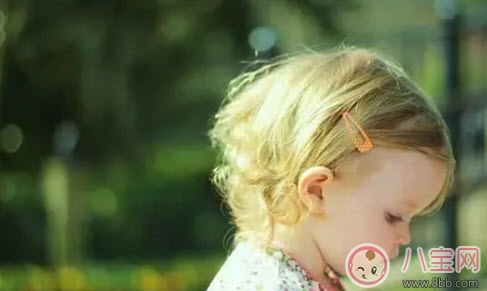 怕生|宝宝认生怎么办 宝宝认生好还是不认生好(为什么有些宝宝不认生)