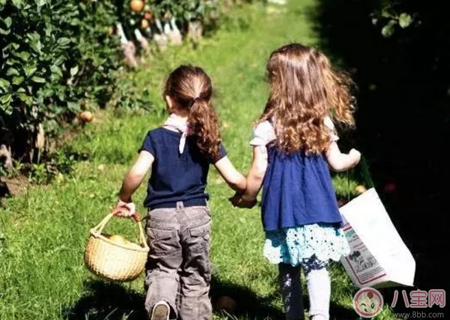 怕生|宝宝认生怎么办 宝宝认生好还是不认生好(为什么有些宝宝不认生)