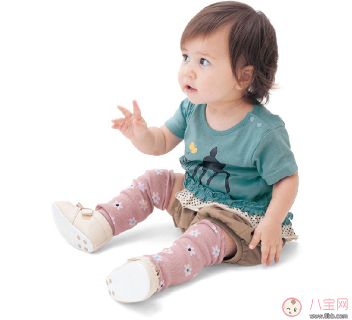 空调|孩子在空调房里面穿什么衣服好 三伏天穿衣推荐