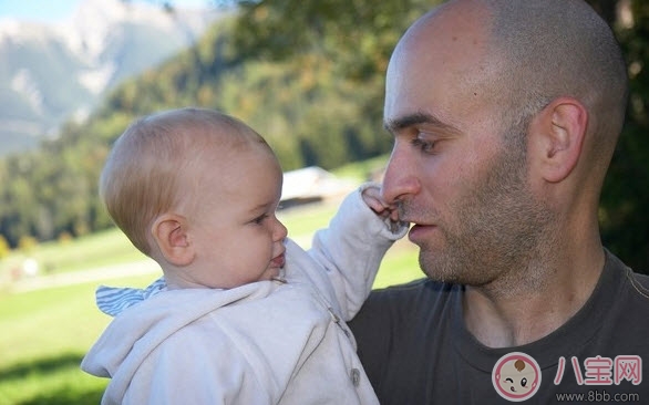爸爸|适合宝宝和爸爸一起玩的亲子游戏 父亲和宝宝的亲子游戏