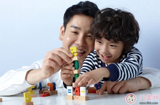 爸爸|适合宝宝和爸爸一起玩的亲子游戏 父亲和宝宝的亲子游戏