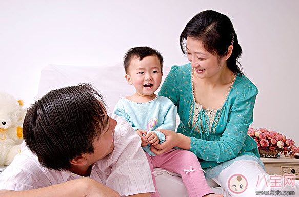 爸爸|适合宝宝和爸爸一起玩的亲子游戏 父亲和宝宝的亲子游戏