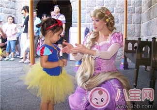 追星|小宝宝也追星 如何看待三岁以上的孩子追星