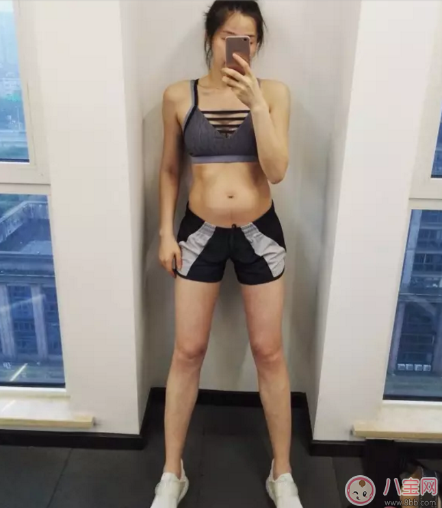 健身|怀孕了还能健身吗 她怀孕7个月仍有马甲线