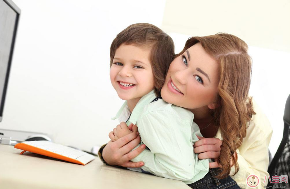 奶水不足|胸小就一定奶水不足吗 奶水不足的标准是什么