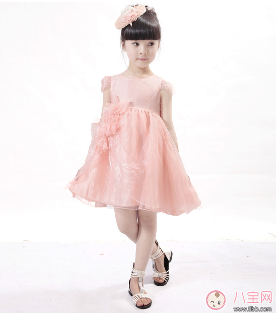 衣服|宝宝服装怎么买 挑选适合孩子的衣服才是王道