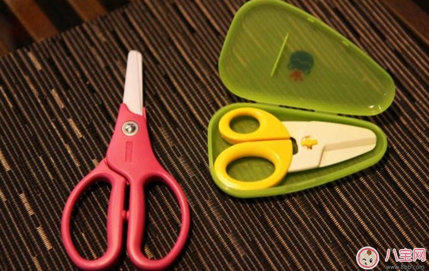 品牌|宝宝辅食剪刀什么牌子好 测评小绿芽 Gino Richell Tinybites