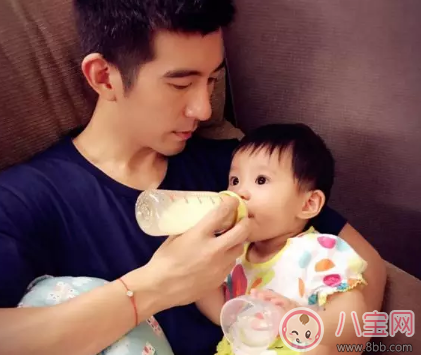 贝亲奶瓶|咘咘同款奶瓶 自然实感奶瓶贝亲奶瓶