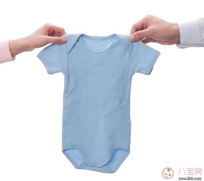 衣服|新生儿衣服怎么买 如何给宝宝挑选衣服