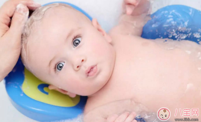 洗澡|宝宝不爱洗澡怎么办 1到3岁宝宝不爱洗澡原因总结