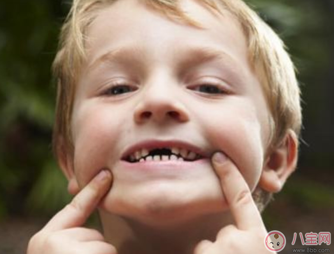 睡觉|宝宝睡觉磨牙是什么原因 3-6岁宝宝睡觉磨牙原因盘点