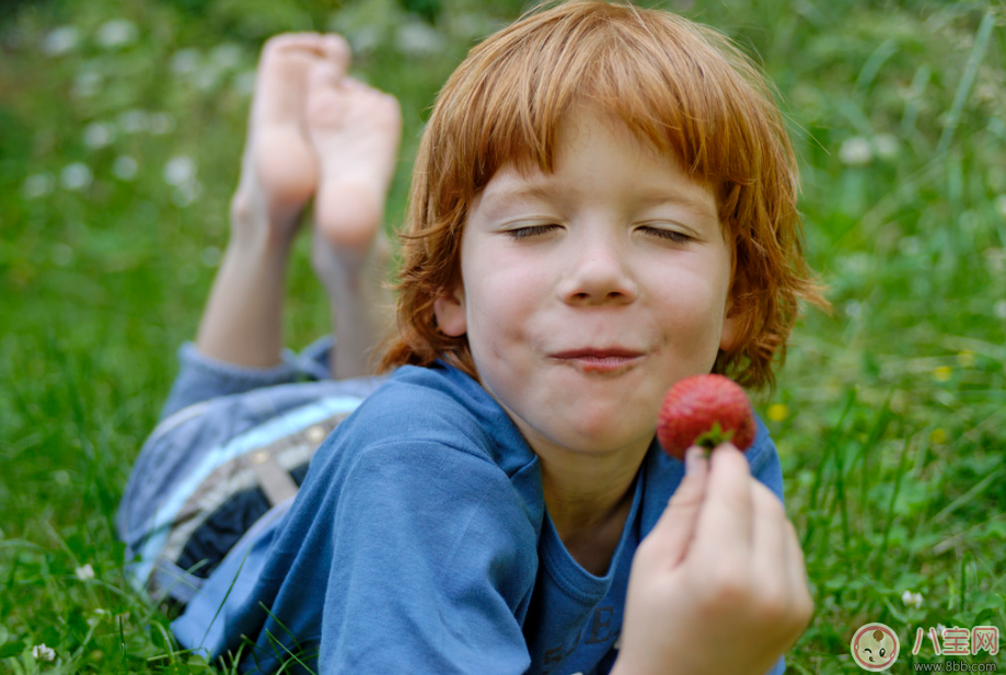 调料|都说孩子不能吃盐 什么时候孩子吃调料比较好