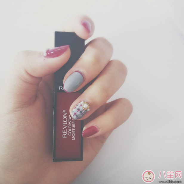 畸形|怀孕期间做了美甲居然会这样 怀孕可以涂指甲油吗