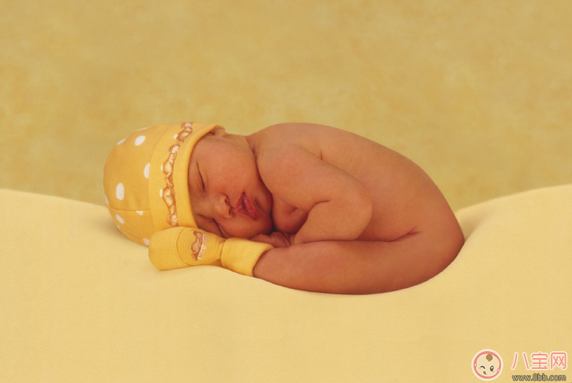 宝宝|宝宝睡不踏实 夏天燥热宝宝睡不好方法