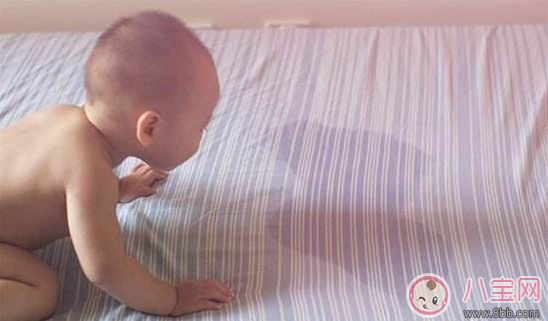 孩子|宝宝爱尿床 看看这个故事吧：尿床了