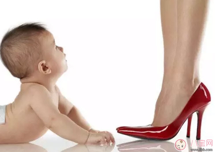 高跟鞋|孕妇穿高跟鞋对宝宝有影响吗 孕妇穿高跟鞋会有哪些危害