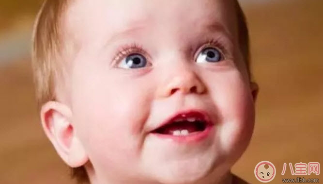长牙期|宝宝长牙期间吃什么好 宝宝长牙吃什么辅食食谱