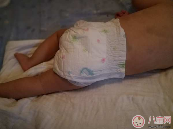 贝亲|宝宝觉得穿纸尿裤闷怎么办 推荐两款透气型纸尿裤