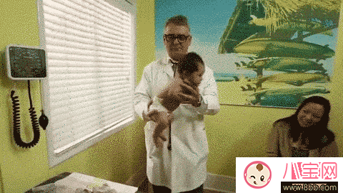 哭|宝宝哭个不停怎么办 5秒让宝宝停止哭闹的方法(图文)