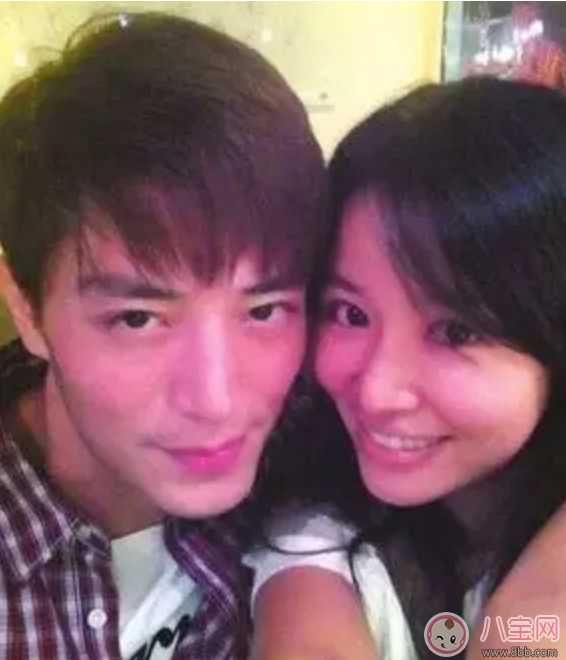 明星|靳东赴港陪爱妻生二胎 还有那些全程陪产的星爸【准爸陪产十大准备】