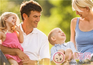 说话|宝宝不爱交流怎么办宝宝交际要从小练