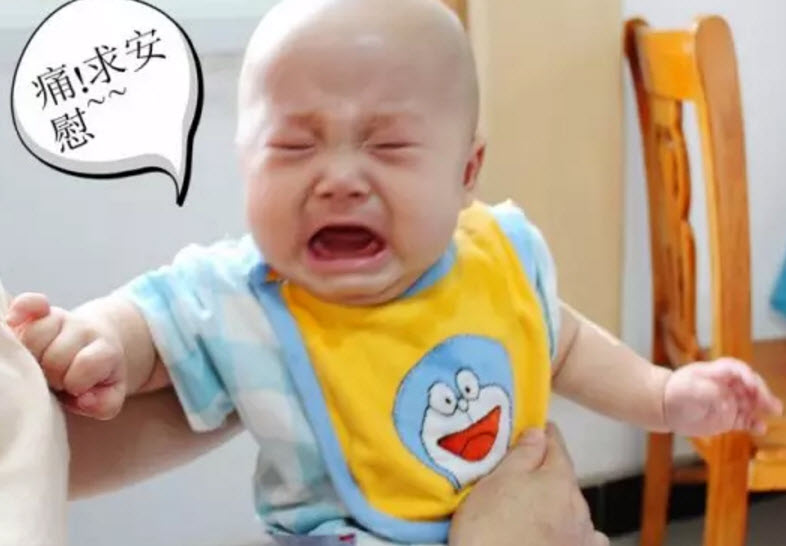 宝宝|剪脐带时宝宝会不会疼 剪脐带是宝宝疼还是妈妈疼