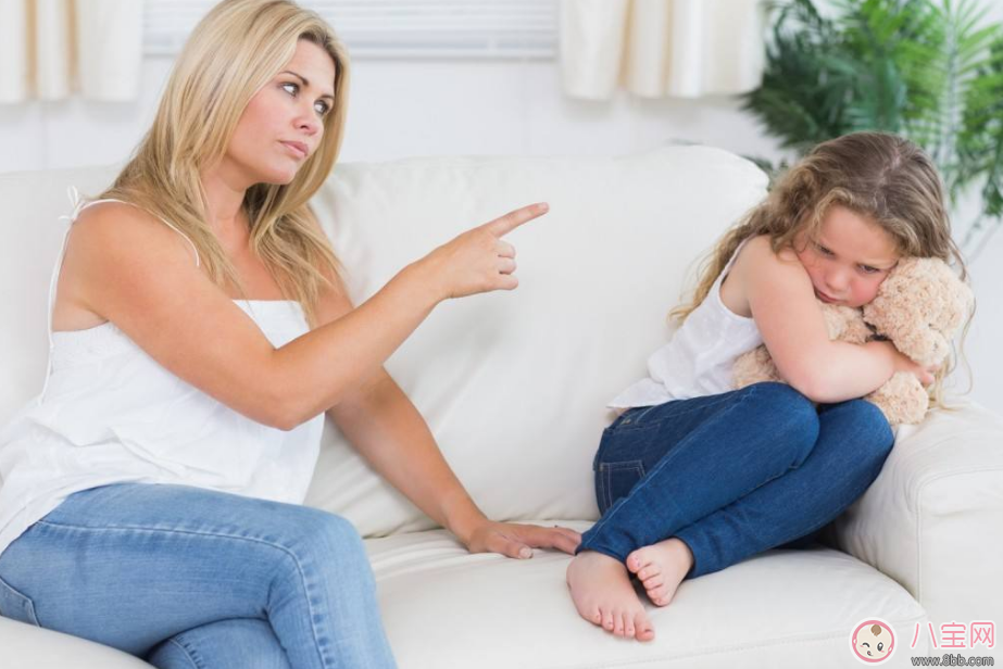 体罚|孩子一不听话就打屁股 孩子不听话的几率会更高