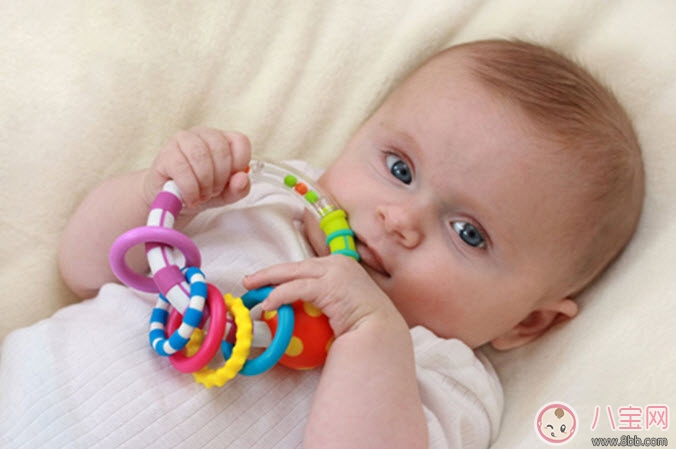 年龄|宝宝各年龄段的玩具怎么挑选 0-6岁宝宝的玩具攻略