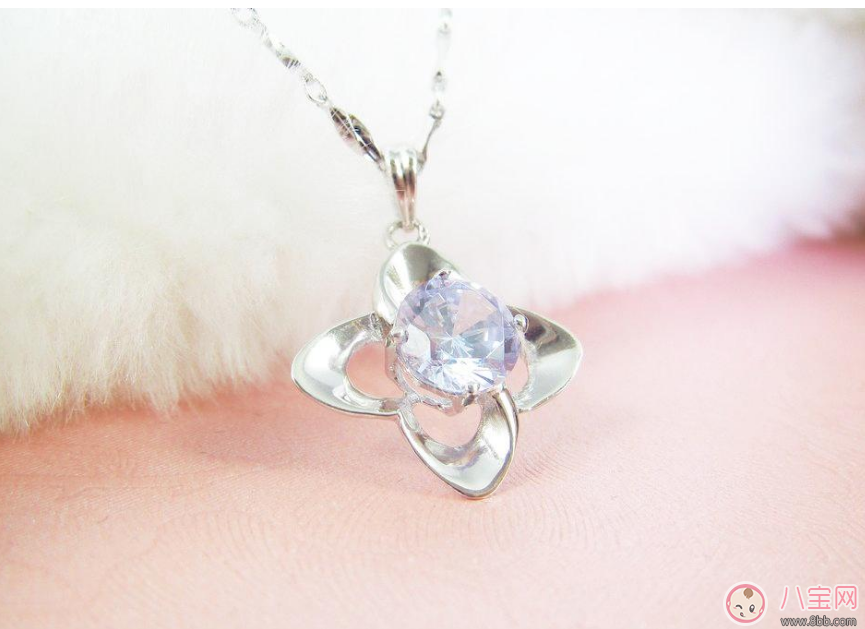 七夕|七夕老婆最想收到什么礼物 2017七夕最适合老婆的礼物推荐