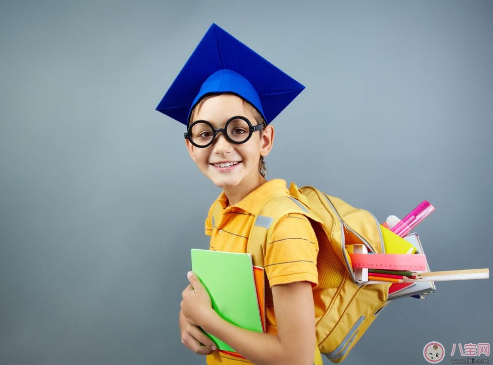 挑选|开学季书包如何挑选双肩包VS拉杆包？