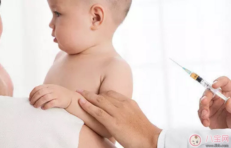 咳嗽|小宝宝支气管肺炎什么症状 宝宝一直咳嗽是肺炎吗