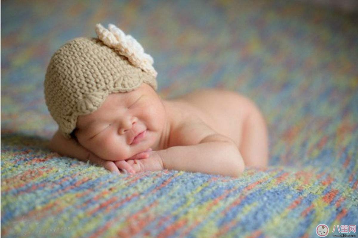 肚脐眼|如何观察新生儿肚脐眼 新生儿肚脐眼如何照顾观察