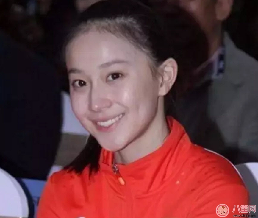照片|张豆豆为什么21岁就退役 张豆豆挺胸照照片【多图】