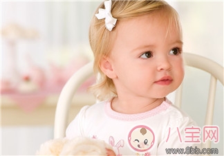 习惯|宝宝吃饭时爸爸的这个举动 险些让他送命！