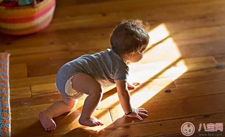 发育|宝宝发育迟缓有哪些迹象 宝宝发育迟缓怎么办