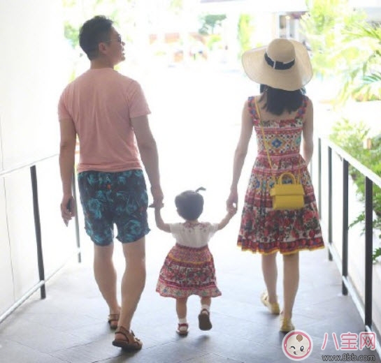 宝宝|章泽天女儿多大了 奶茶妹妹章泽天有几个孩子