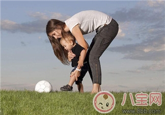 育儿|林志颖家双胞胎1岁就“健身”？孩子成长各阶段如何健身