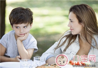 性格|父母爱唠叨合适吗？宝宝表现明确是否唠叨过度